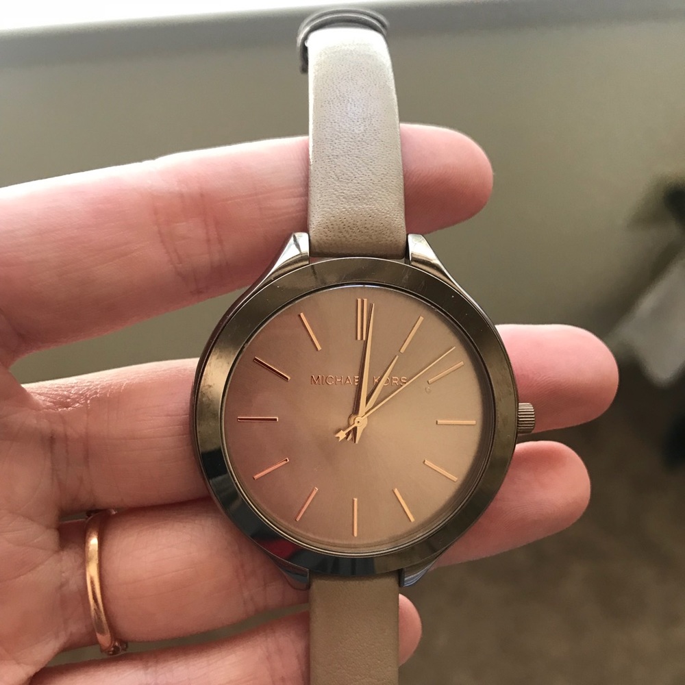 Michael Kors rose gold watch